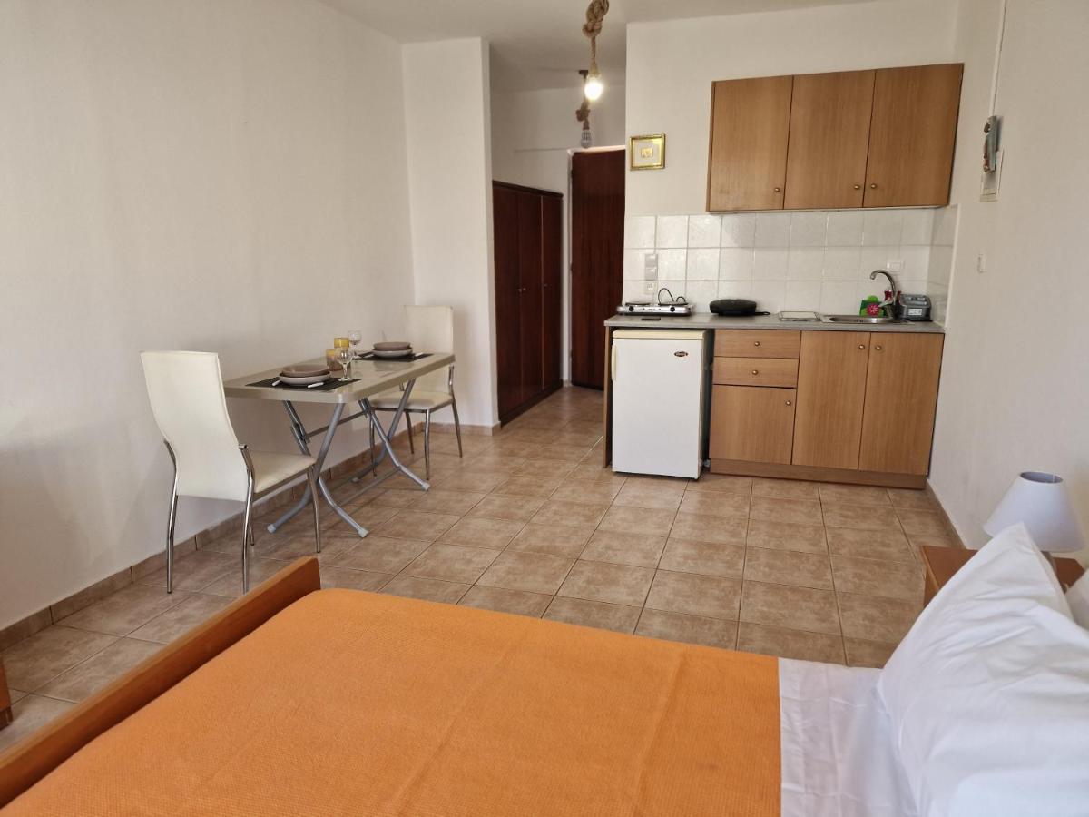 Apartment In Tigaki Beach Kos Екстериор снимка